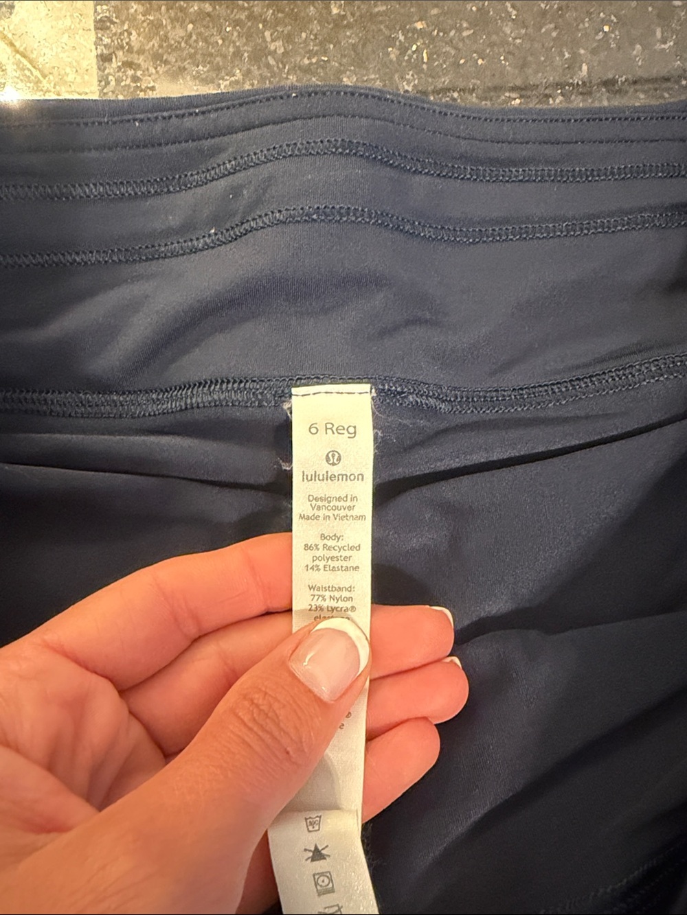 lululemon tennis skirt - Picture 4 of 5